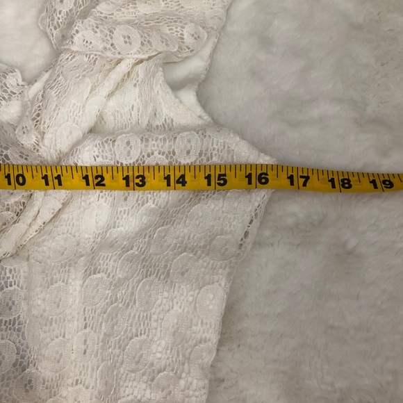 ❤️Chelsea28 Lace Wraparound Midi Dress - Picture 8 of 8